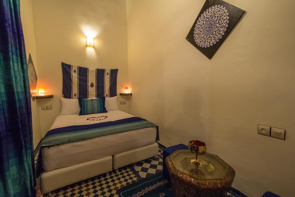 Dar Chrif Idrissi Hotel Фес Стая снимка